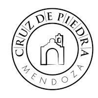 CruzdePiedra + Casa de Retiros