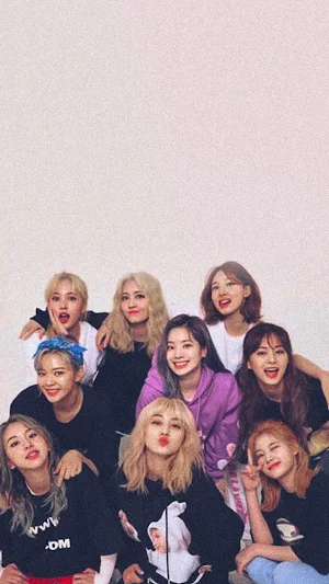 Twice Wallpaper Kpop HD Screenshot 2