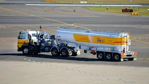 US Oil Tanker Truck Game 2023 Screenshot 2