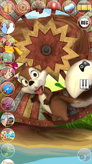 Talking Baby Squirrel Screenshot 1
