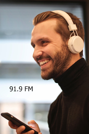91.9 fm Moody Radio Screenshot 2