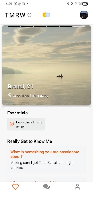 TMRW Dating App: Match & Meet Screenshot 1