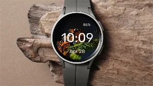 Night Butterflies - Watch Face Screenshot 3