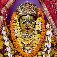 Maa Pitambara