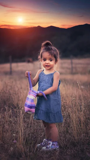 Cute Baby Wallpaper 4K Screenshot 0