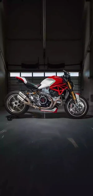 Ducati Monster 821 Wallpapers Screenshot 3