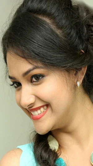 Keerthy Suresh Images & Wallpapers Screenshot 3