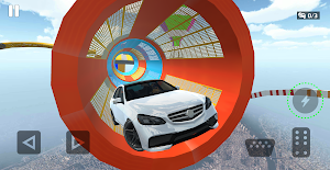 Mercedes Mega Stunt Car Ramp Screenshot 1