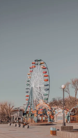 Ferris Wheel Wallpaper Screenshot 0