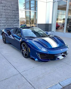 Ferrari 488 Pista Spider Car Wallpapers Screenshot 2