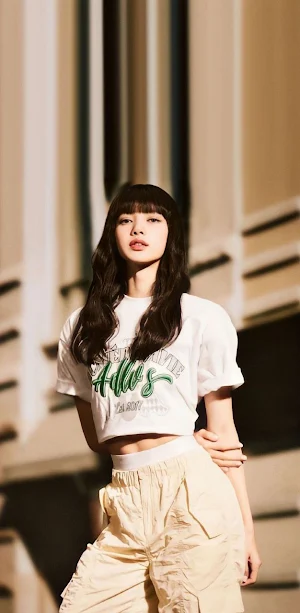 Lisa Blackpink Wallpaper 4K HD Screenshot 1