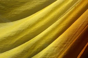 Yellow lines wallpapers Screenshot 0