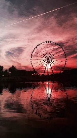 Ferris Wheel Wallpaper Screenshot 3