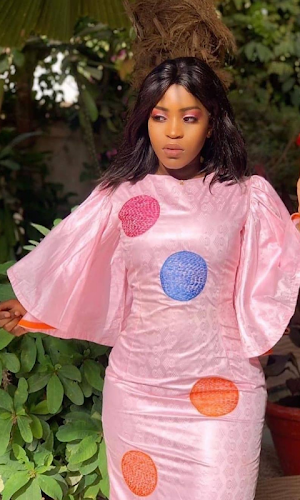 Senegalese Gown Design and Styles Screenshot 0