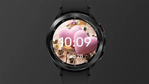 Wooden Hearts - Watch Face Screenshot 2