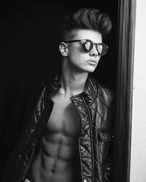 Boys Photography Poses - Latest Photography Poses Screenshot 3