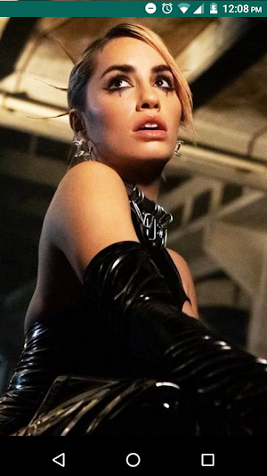 Lali Esposito Wallpaper Screenshot 1