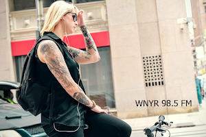 98.5 FM WNYR Radio Station Screenshot 3