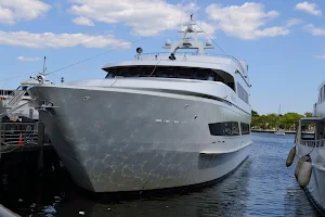 Superyacht wallpapers Screenshot 2