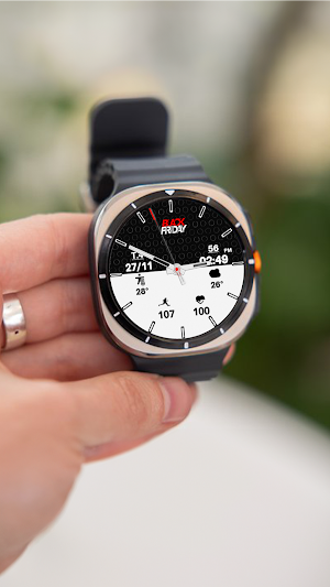 N-SPORT719 Black & White Watch Screenshot 1