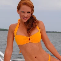 Hot Sexy Bikini Girls Photos 1