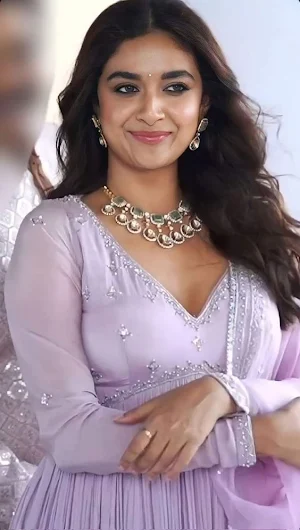 Keerthi Suresh Wallpapers Screenshot 2