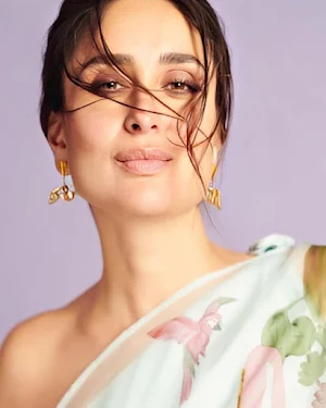 Kareena Kapoor Wallpapers Screenshot 1