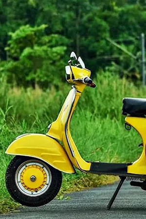 Scooter Iphone Wallpapers Screenshot 1