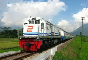 Kereta Indonesia Wallpaper Terbaru Screenshot 1