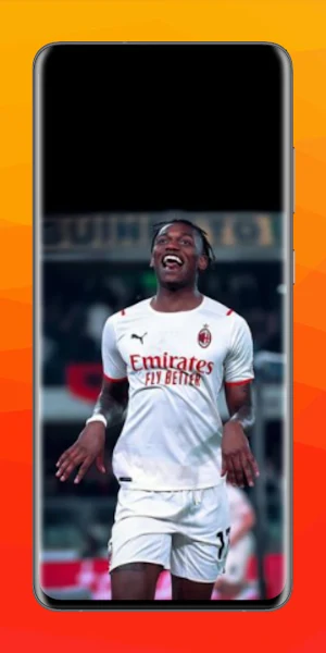 Rafael Leao 4K Wallpaper Screenshot 3
