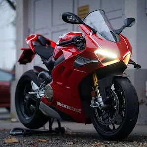 Ducati Panigale V4 Wallpapers Screenshot 0