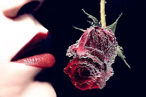 Lips wallpapers for girls Screenshot 3