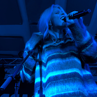 Renee Rapp Snow Angel Offline