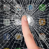 Broken Screen Wallpaper 4K
