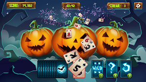 Spooky Solitaire - Halloween Tripeaks Screenshot 0