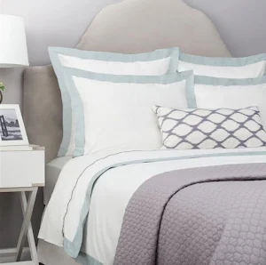 White Duvet Cover Screenshot 0