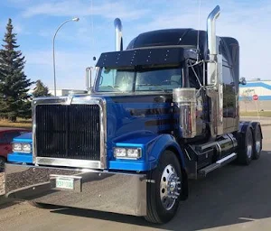 Truck Vehicles Wallpapers Screenshot 0