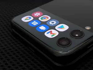 CoverScreen OS Screenshot 0