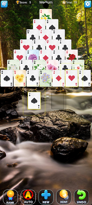 Pyramid Solitaire IO Screenshot 2