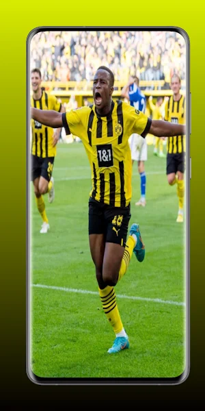 Moukoko 4K Wallpapers Screenshot 3