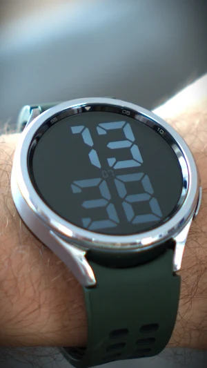 Big numbers watch face Screenshot 3