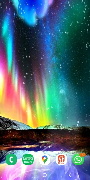 Aurora Live Wallpaper HD Screenshot 2