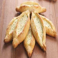 فطائر جبنة بأشكال متعددة