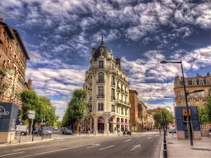Toulouse City Wallpapers Screenshot 0
