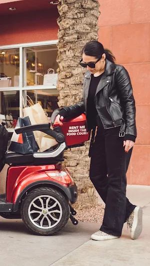 Scoozer: Shop & Ride Screenshot 1