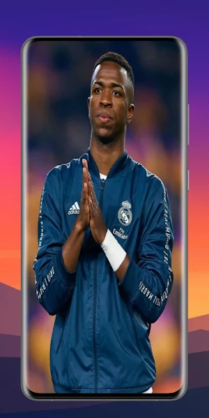 Vinicius Junior 4K Wallpaper Screenshot 3
