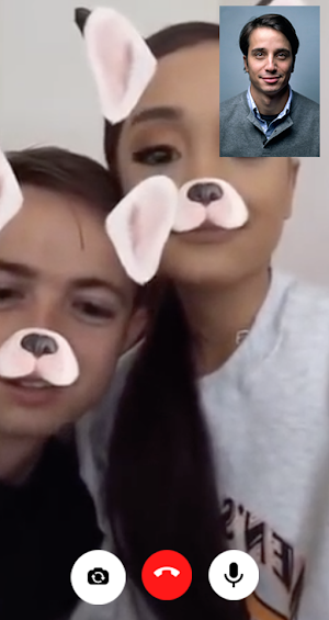 Ariana Grande Fake Video Call Screenshot 0