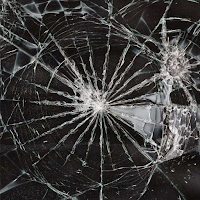 Broken Screen Wallpaper