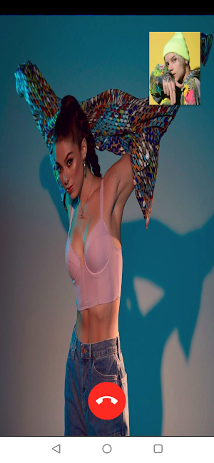Kira Kosarin Fake Video Call - Screenshot 1