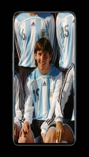 Young Messi Wallpaper Screenshot 1